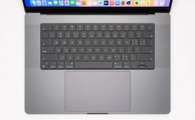 一款适合本地运行DeepSeek R1的笔记本！